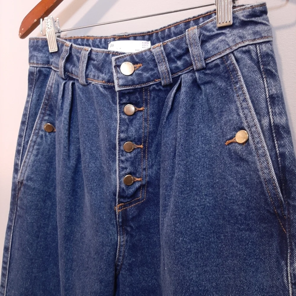 ZARA High Waist Mom Jeans Pleated 80s Style Tapered Leg Cropped Ankle Denim